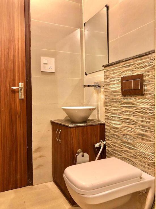 Hotel Hollywood Zirakpur Zewnętrze zdjęcie